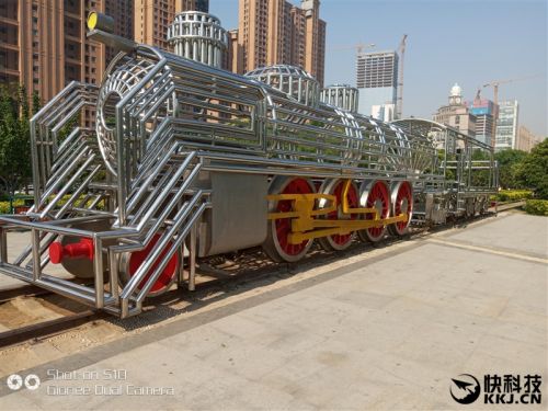 金立s10四摄价格,金立s10的手机测评