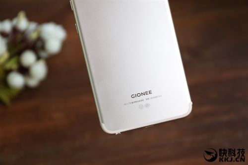 金立s10四摄价格,金立s10的手机测评