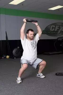 格斗体能训练视频,格斗的体能训练方法