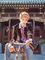 鹿晗小生时期,鹿晗小时候的照片和长大的照片