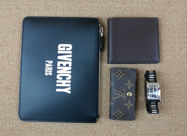 纪梵希givenchy男士狮子图案手包,givenchy纪梵希黑色手拿包