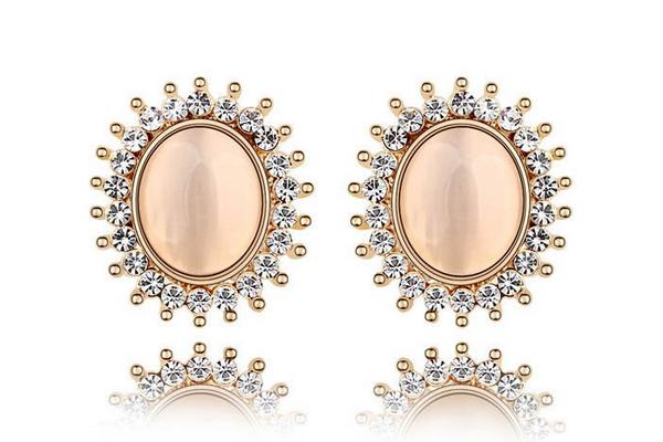 猫眼宝石怎么挑选,如何选择到有重量感的猫眼石