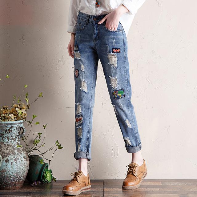 浅色哈伦牛仔裤怎么穿出高级感,个性哈伦牛仔裤洋气十足