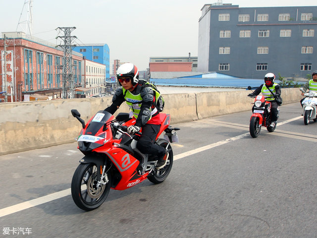 宗申比亚乔幸福款,宗申比亚乔09款