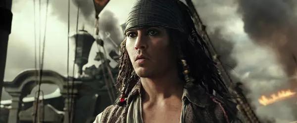 影评人《加勒比海盗5》评分5.9，网友：专业评审不过键盘侠