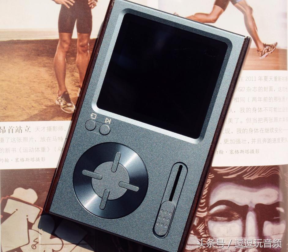 延承经典的国砖——七彩虹C10评测