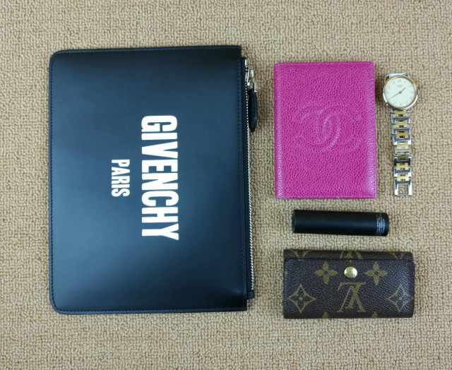 givenchy狗头包,纪梵希狗头手包正品多少钱