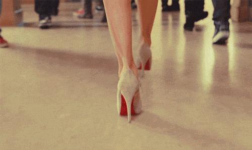 碎片时间用来王者打野?为了美和健康,当然还是碎片普拉提