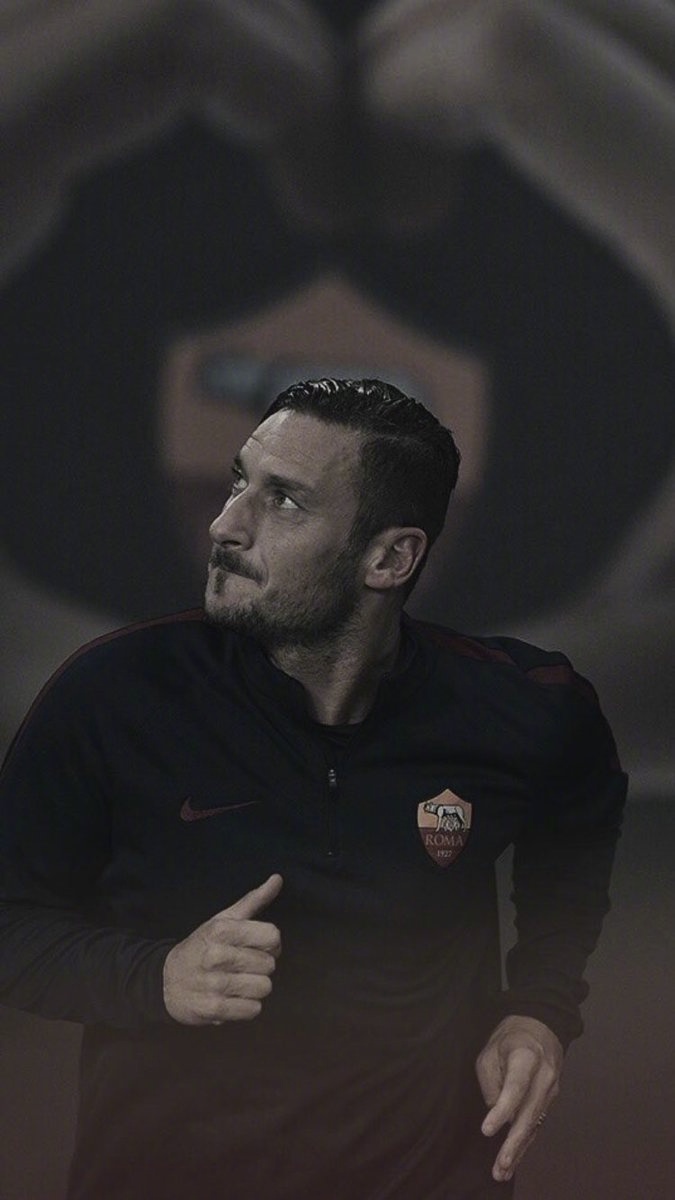 托蒂手机壁纸,罗马王子托蒂壁纸