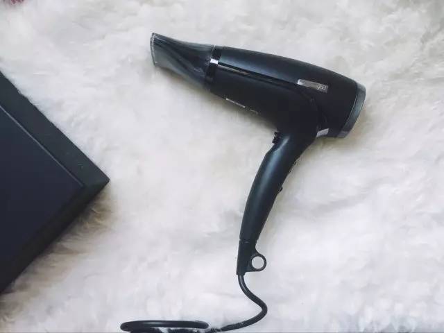 贵的吹风机真的不伤头发吗,家用吹风机哪个牌子的不伤头发