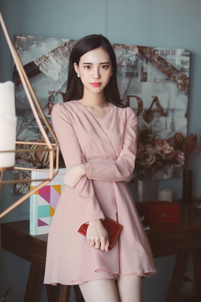 清凉一夏韩国街头网红小姐姐正流行这样穿搭