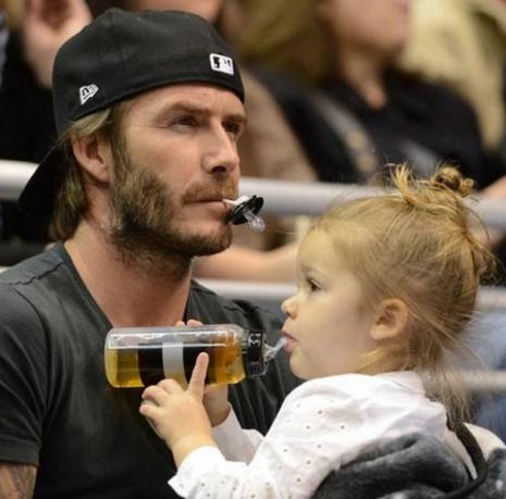 夏天适合戴的高顶棒球帽,夏季的棒球帽怎么搭出活力的感觉