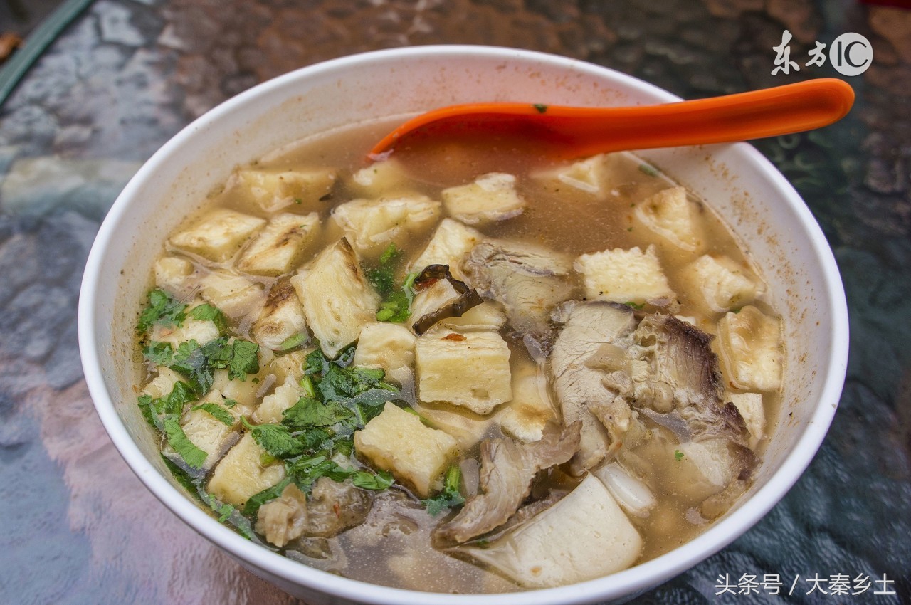 陕西家乡小吃介绍,陕西特产店的美食怎么吃