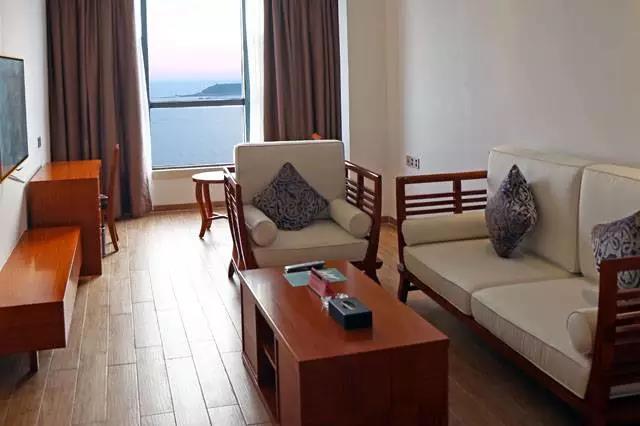 拒绝下饺子，出门就是海，双月湾爱琴海酒店