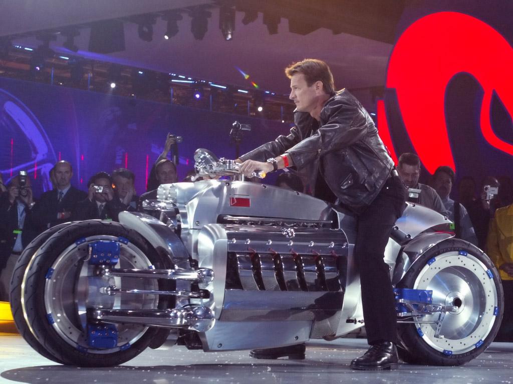 世界上最快的摩托车超级战斧,世界上最昂贵的摩托价值5亿