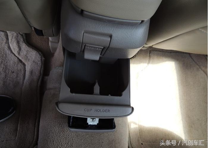 修复风度a33老车,老车情怀a33