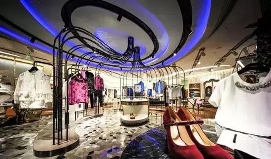 涨姿势了！原来一些炙手可热的服饰品牌，都属于这几大集团