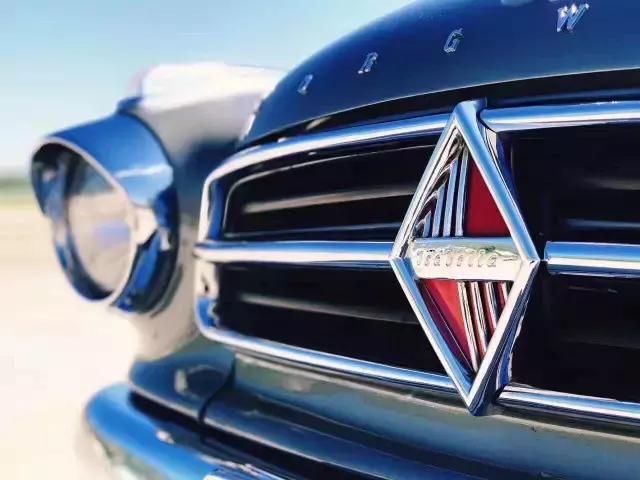 德国奔驰便宜性价比高的车,德国奔驰最便宜的车多少钱