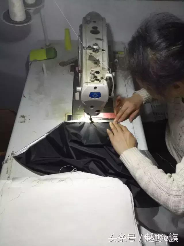 沈阳微面改床车,微面小床车组装全过程