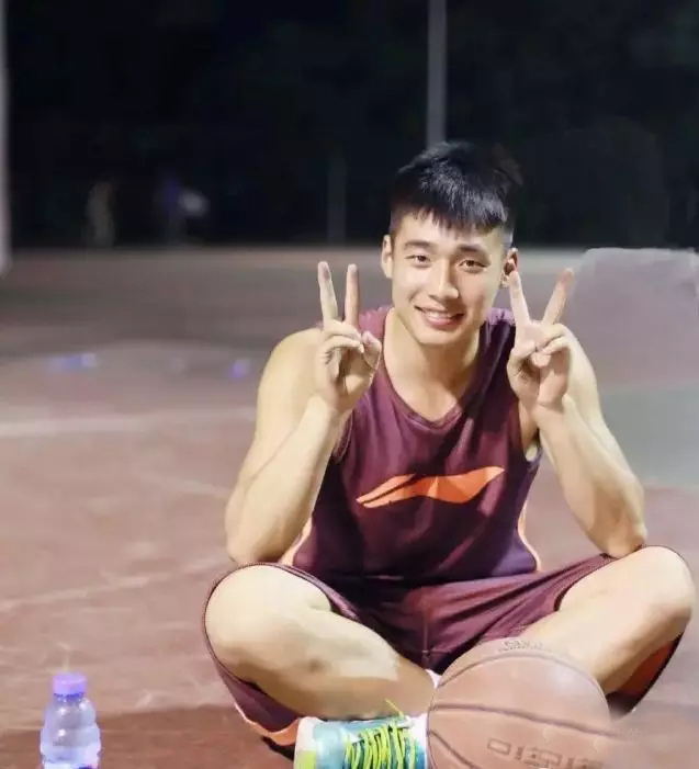 丑男的逆袭攻略,丑男逆袭具备的条件