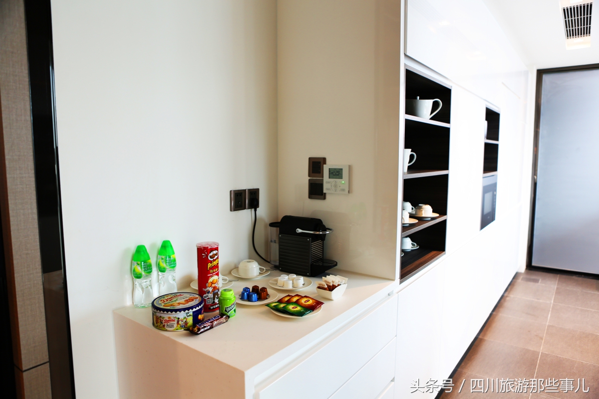 和领事、CEO做邻居，揭秘这家成都最贵的服务式公寓