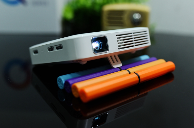 重新定义移动影院，酷乐视miniQ7旗舰版深度评测