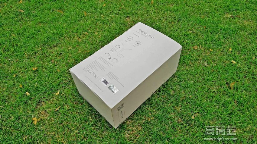 台灯与音箱的艺术合体—Nillkin幻影MC4无线台灯音箱