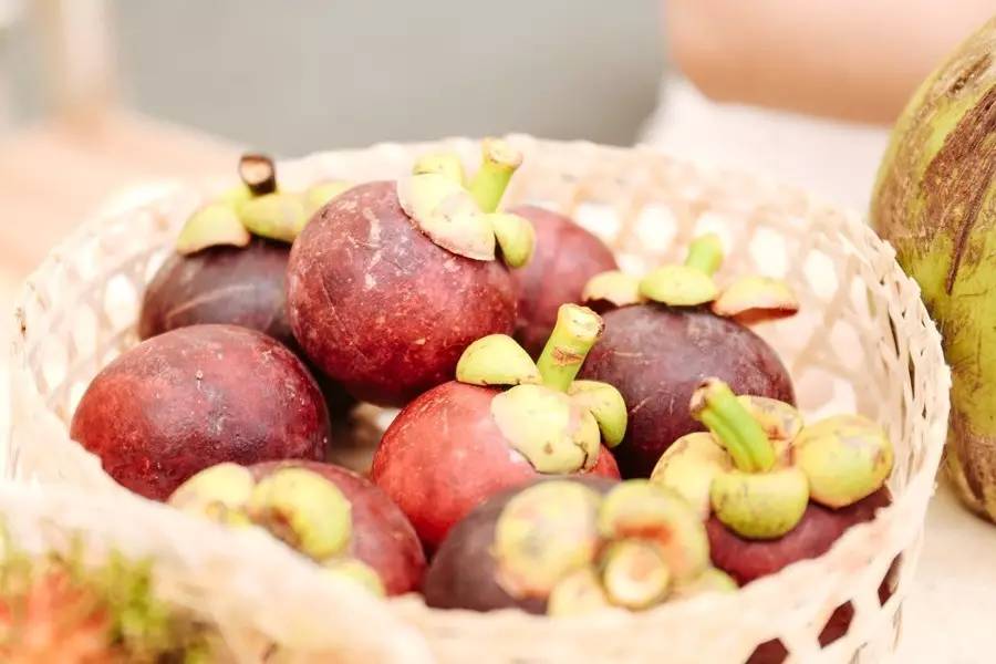 泰国吃榴莲自助餐视频,第一次吃泰国料理