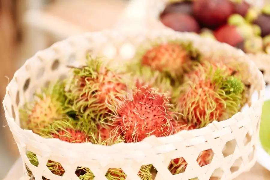 泰国吃榴莲自助餐视频,第一次吃泰国料理