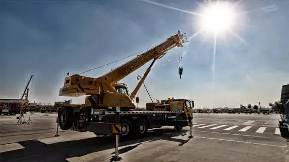 徐工xct55l5起重机,徐工xct25l5吊车几年回本