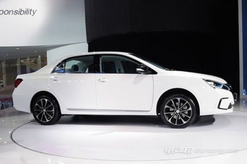 比亚迪宋混合动力落地价,比亚迪宋混合动力多少钱