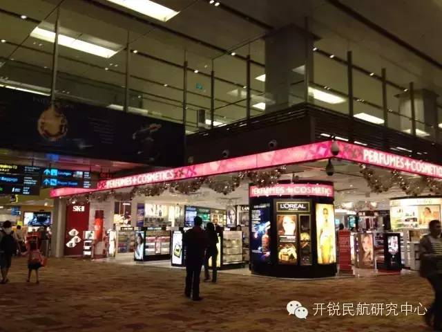 机场免税商店,机场免税店买啥最便宜