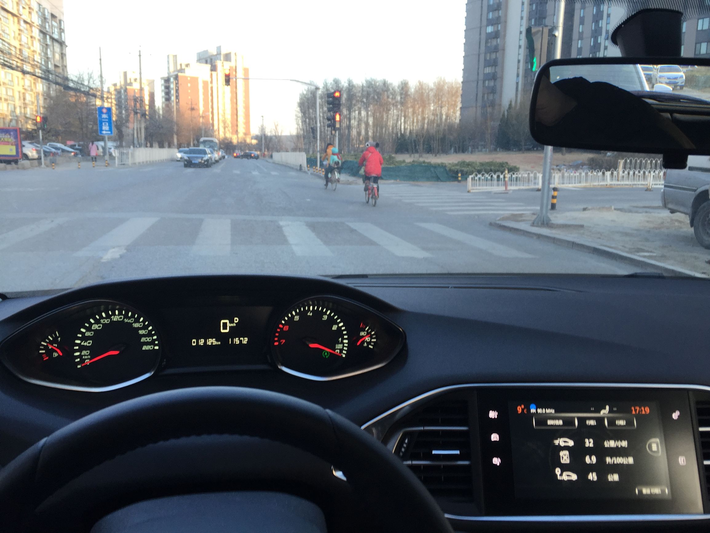 东风标致3081.6T试驾第一视角,东风标致308s试驾视频大全