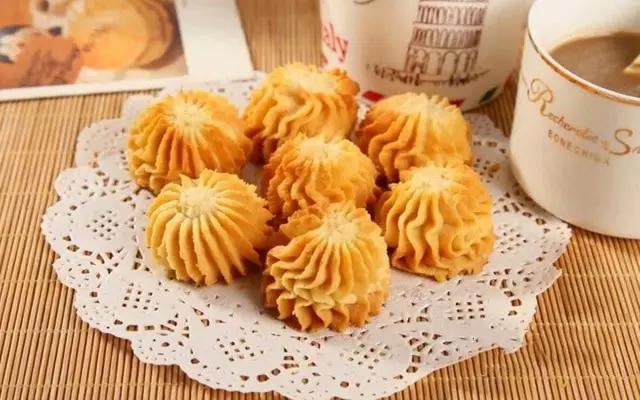 贵阳吃货推荐的美食观山湖小吃街,贵阳威清路美食推荐