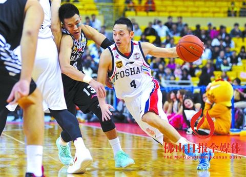 佛山龙狮队是体育名片还是烫手山芋？