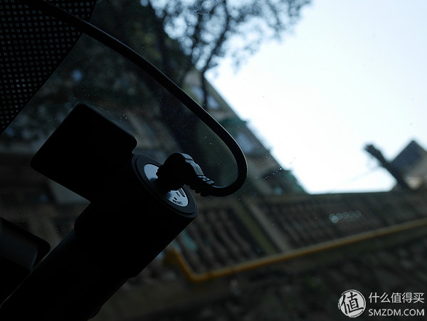 防碰瓷*党**的好玩具：极路客GolukT1wifi行车记录仪测评