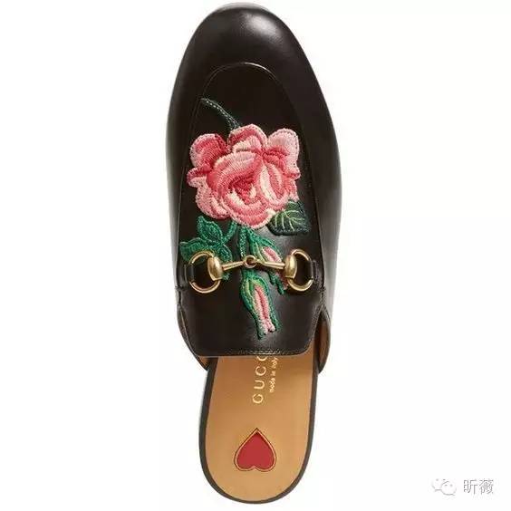 从动物世界到迷幻花园，“绣”出街头最高回头率，这样的单品你必须有一件