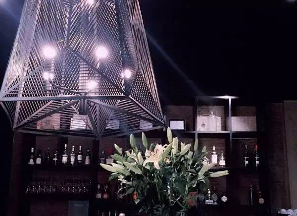 48小时，1000块钱，重新找到生活的幸福感｜曼谷