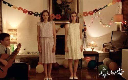 这些毁三观的影视剧你肯定也看过,细数10部颠覆你三观的电影