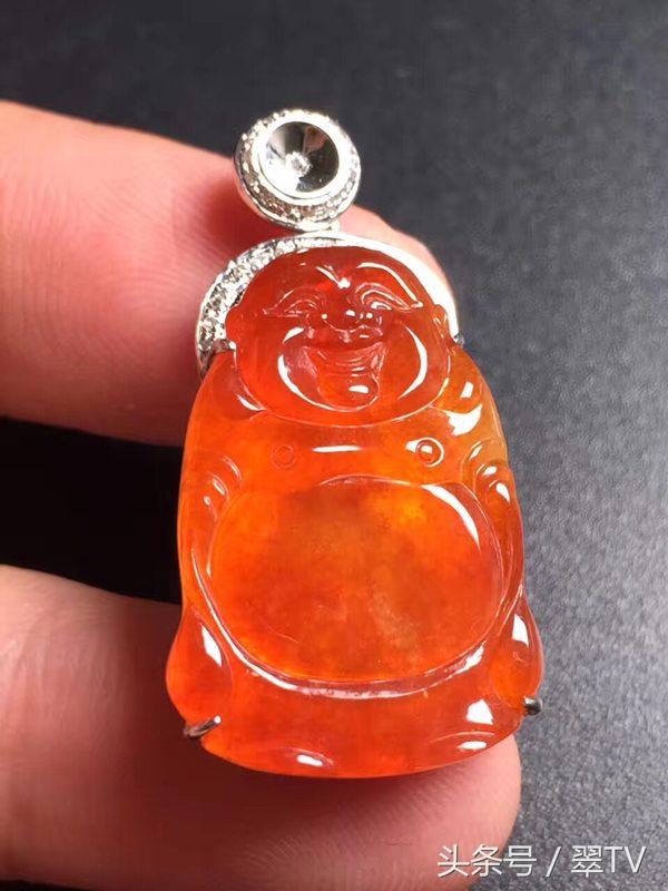 假如用珠宝翡翠来打游戏，卡牌：人头可以送，技能不能放