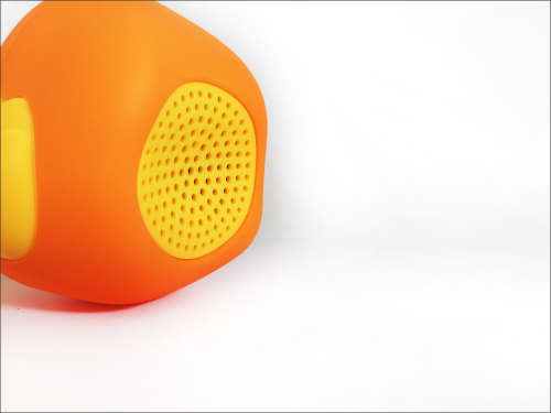 蓝宝贝K1评测：多功能当道的早教市场突然刮起简约风