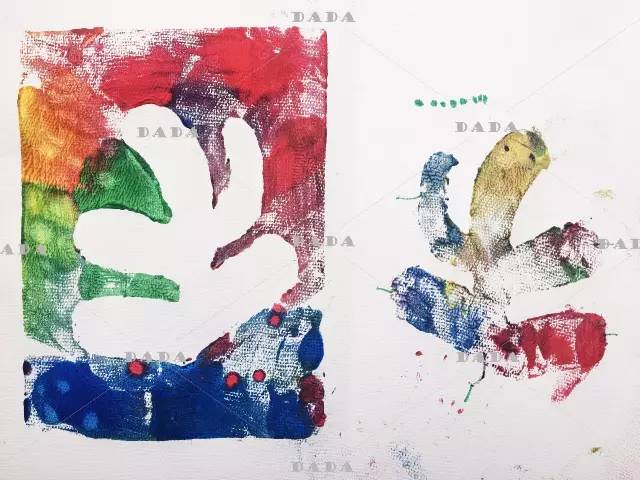 幼儿园为什么不教拼音写字和算术,幼儿园老师不会给孩子上画画课