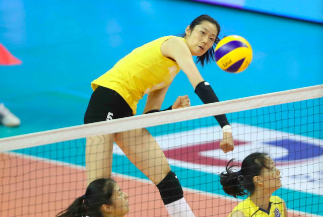 朱队世界最忙碌女排球员咱配得上世界第一高薪