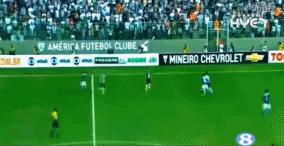 足球小罗十大绝技,小罗足球花式动作过人