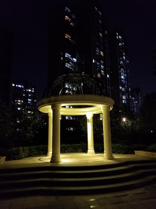 三星s8评测最新视频,三星s8升级安卓9.0