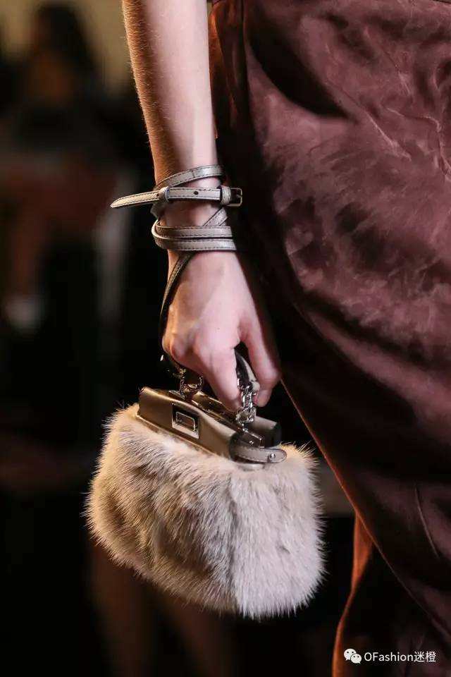 fendi躲猫包包,fendi躲猫猫鳄鱼皮