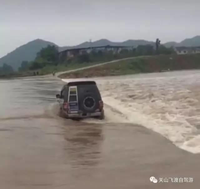 关山飞渡穿越羌塘,关山飞渡用到了什么手法