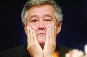 从赵本山女儿化身社会你球姐说起，为什么直播偏偏青睐东北人？