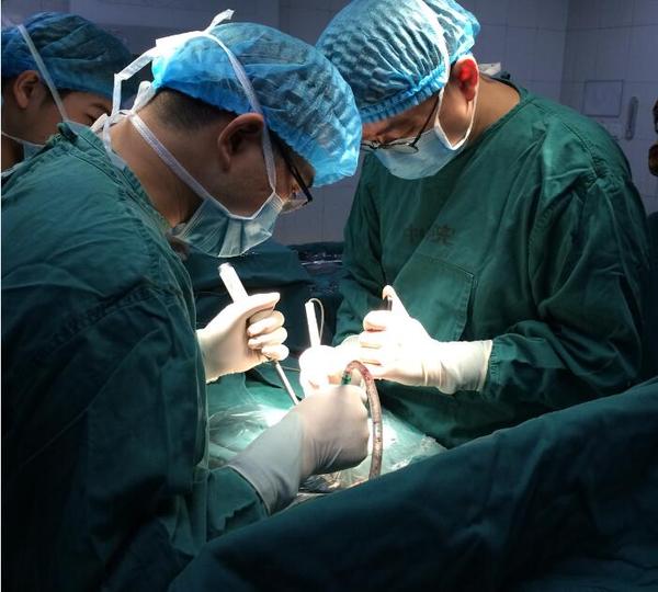 腰椎间盘突出后韧带钙化怎么治疗,腰椎间盘突出钙化压迫神经严重吗