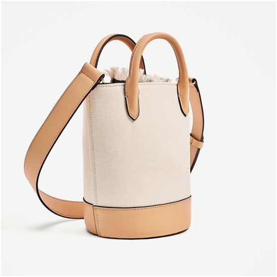 正品名包款式大全 (女士包品牌性价比推荐)